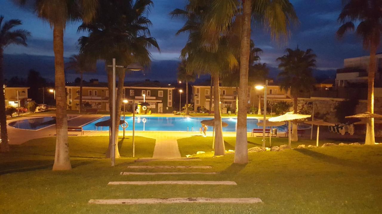 Chalet Bonalba Golf Alicante Exterior photo